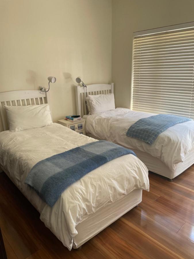 Whispering Palms Apartment Port Elizabeth Ngoại thất bức ảnh